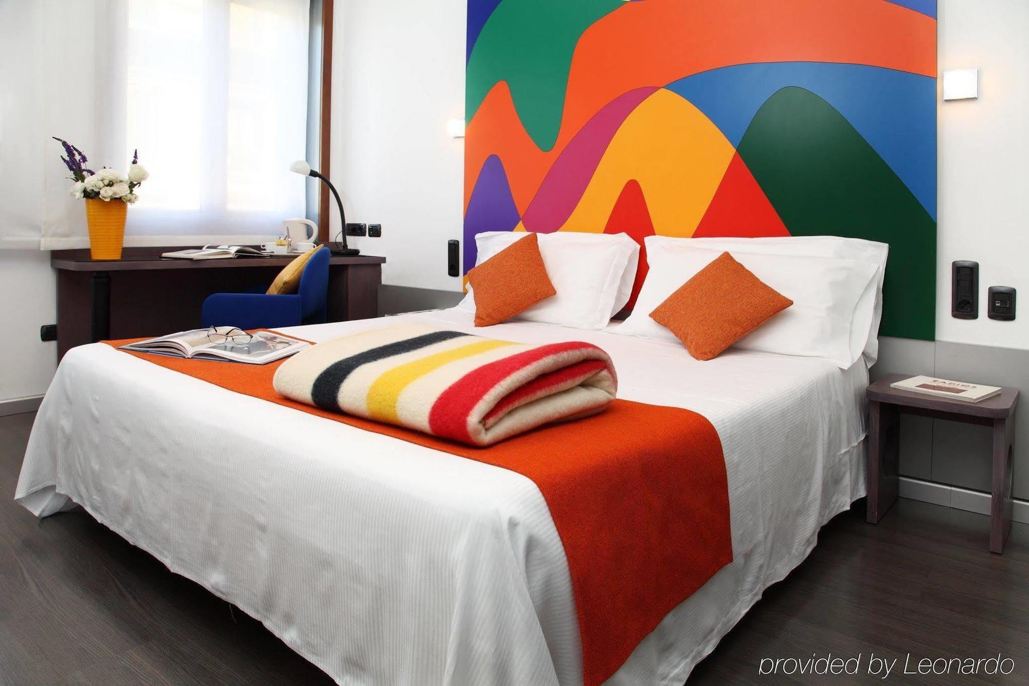 Hotel Mediolanum Esterno foto